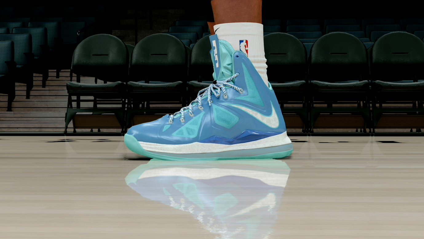 LeBron 10 Blue Diamond