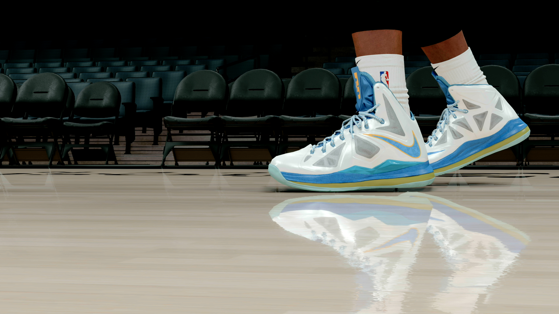 LeBron 10 Swim Cash Home