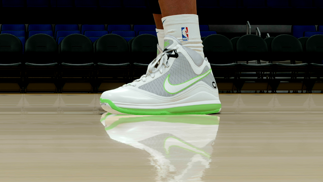 LeBron 7 Metallic Silver (Sprite)