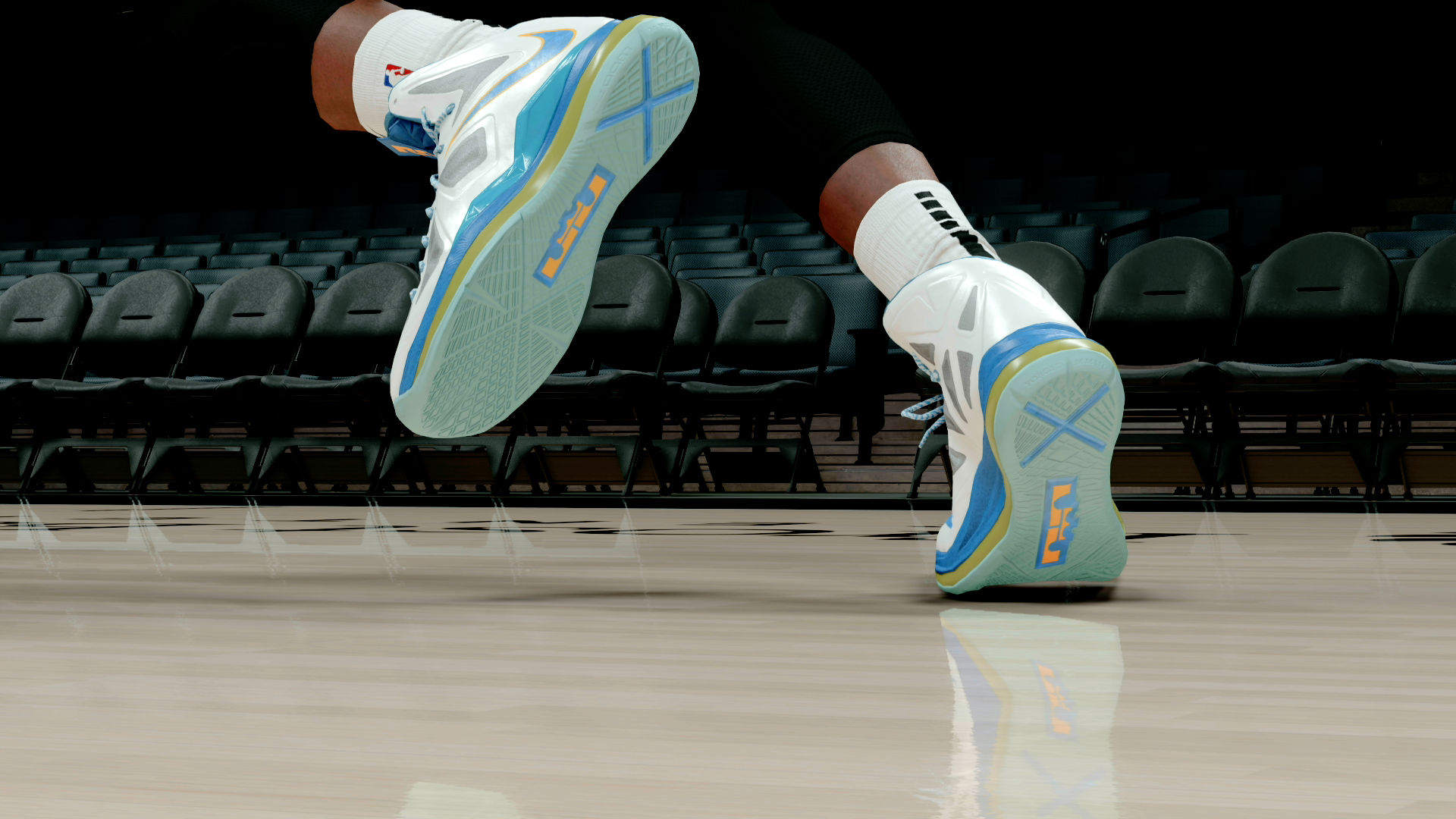 LeBron 10 Swim Cash Home
