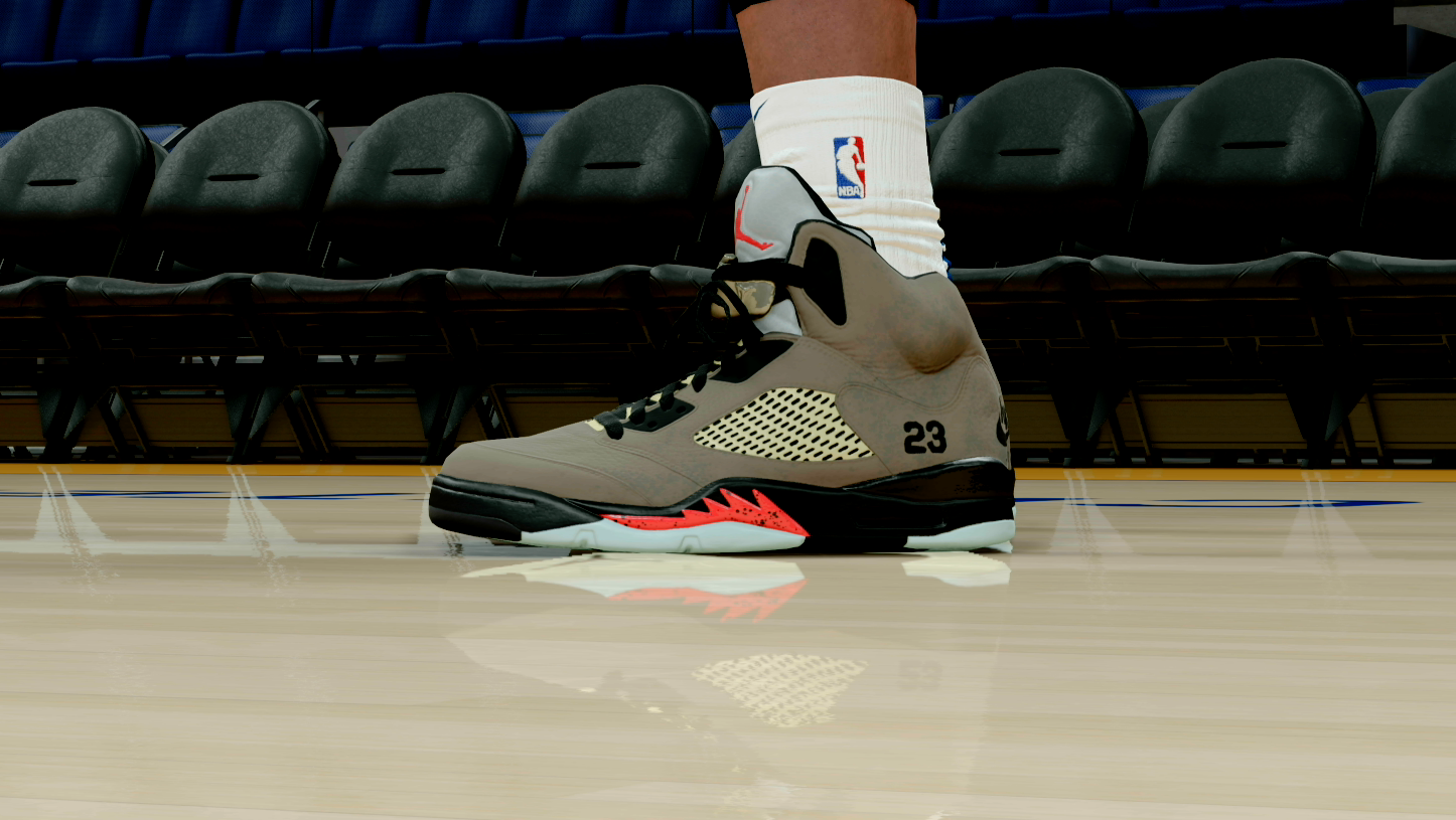Jordan 5 OG UNDFTD Moon Fossil